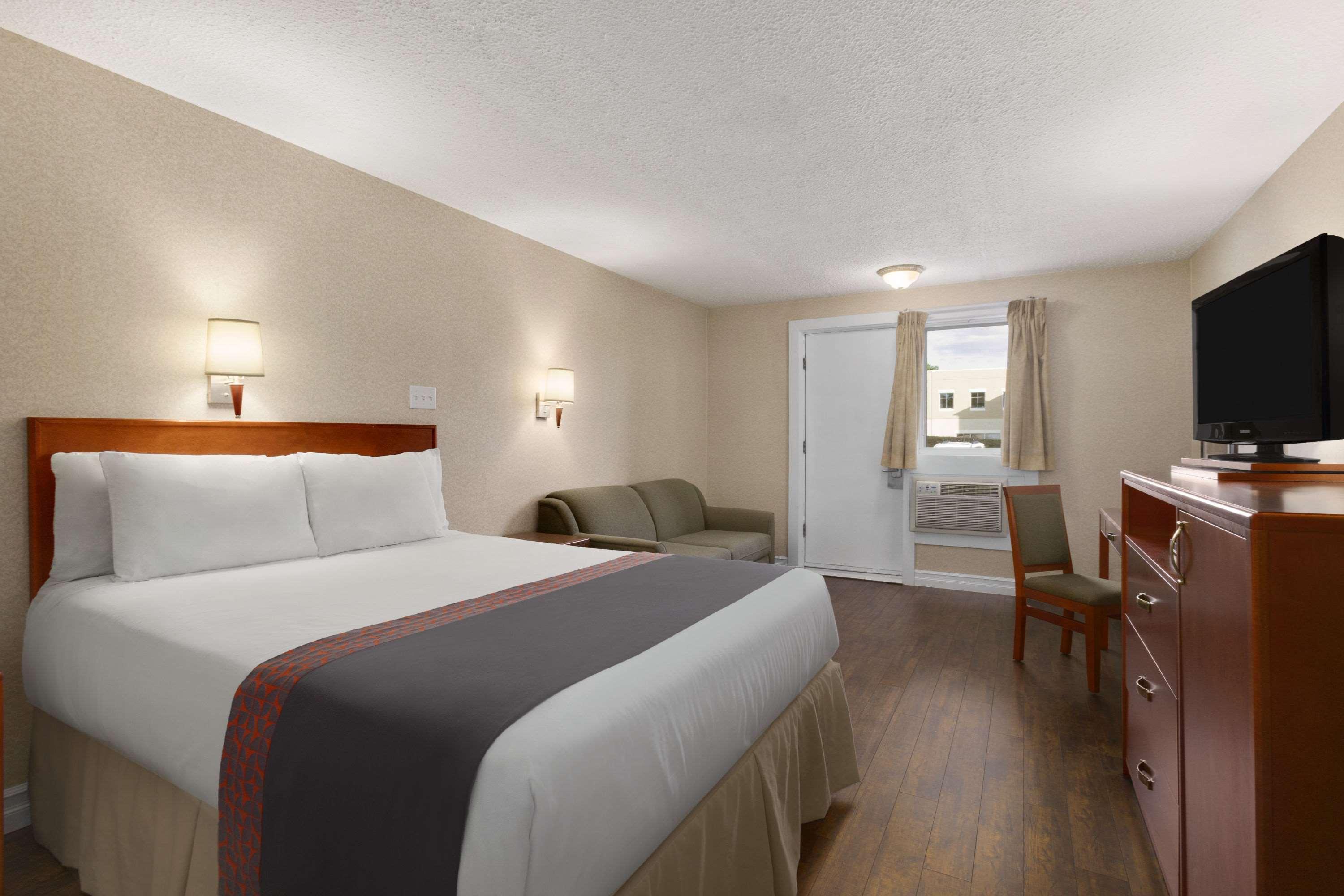 Days Inn By Wyndham Bridgewater Conference Center Kültér fotó